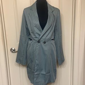 NWT blazer dress size L juniors